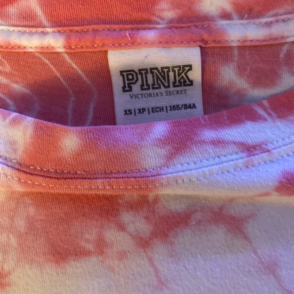 PINK long sleeve tee